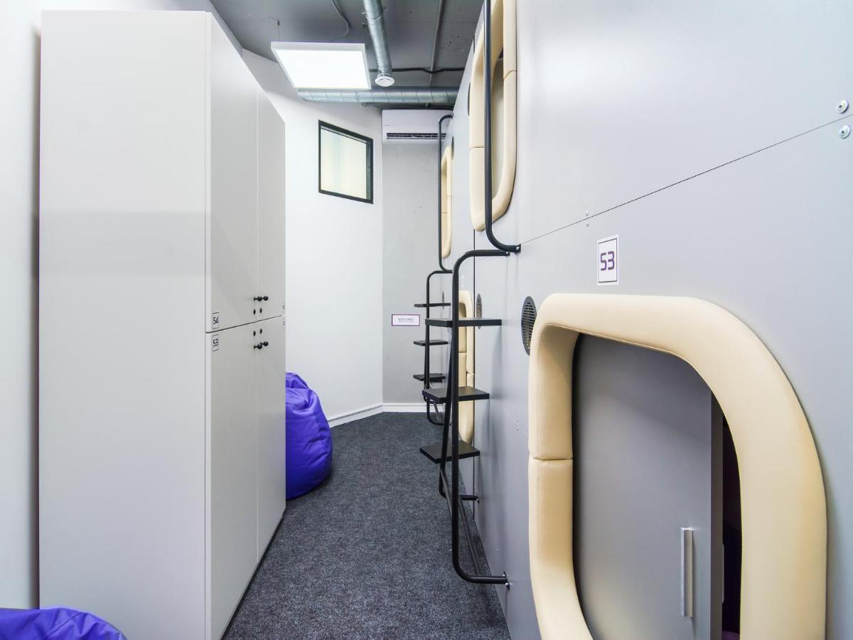 Av-1 Capsule Hotel Κίεβο Εξωτερικό φωτογραφία